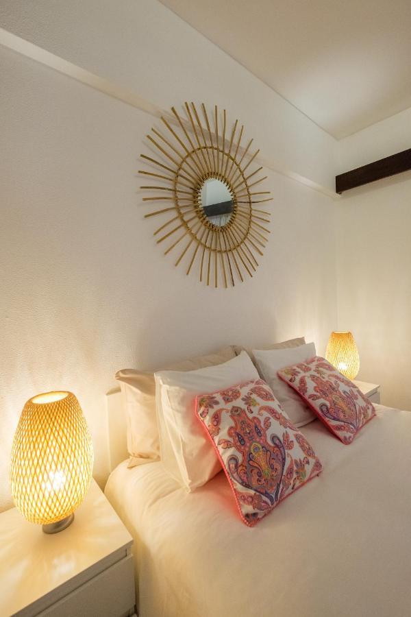Apartment House On The Sesimbra